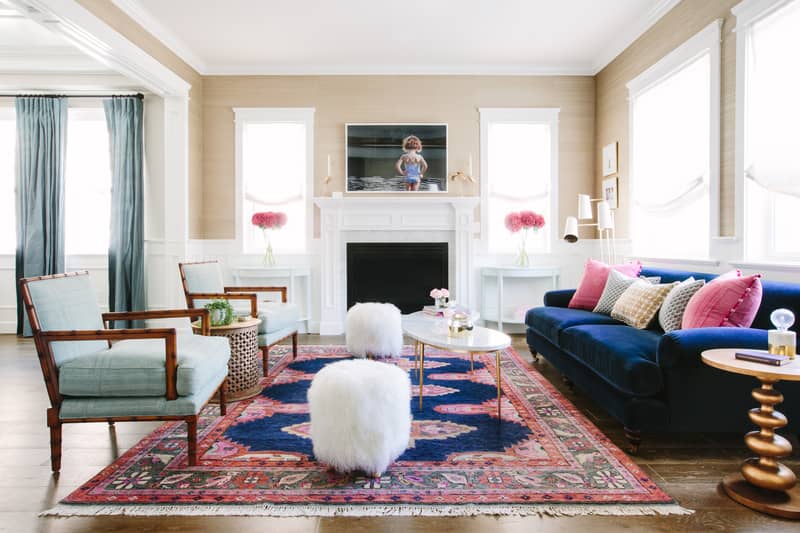 Navy and pink living room. 