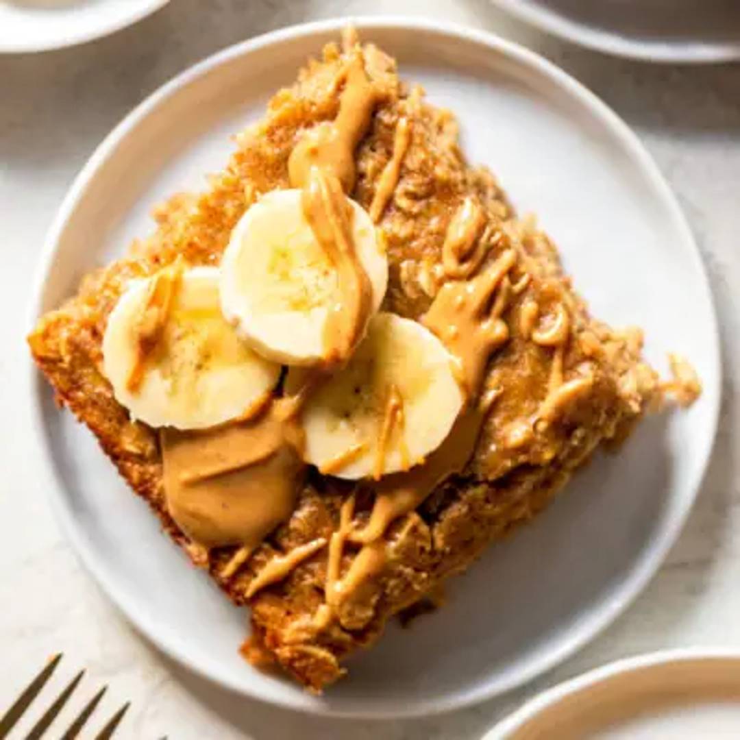 Peanut Butter Banana Baked Oatmeal