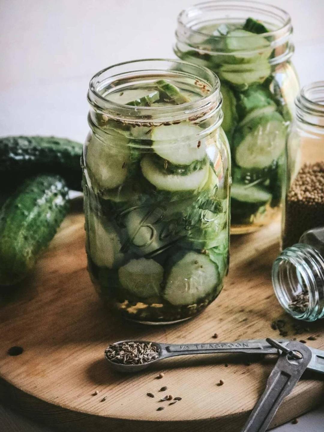 lazy girl dill fridge pickles