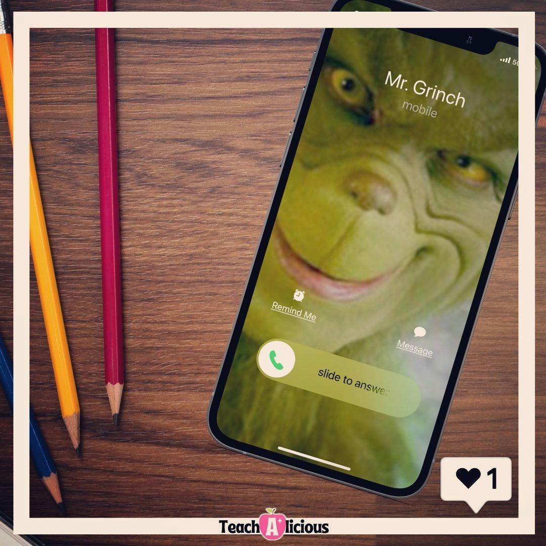 Guess who called today? The Grinch of course. I got my husband to call me with a grinchy voice and got him on speaker. The kids could not believe the Grinch called my phone. The rest of the afternoon he kids kept looking at my phone anytime it vibrated thinking it was the Grinch again. 
#iteachfirst #iteachfirstgrade #thegrinch #elfontheshelfideas #elfontheshelfalternative #classspirit #teachersofinstagram #teachersofig #teachersofthegram #havefunteaching #maestrabilingüe #teachingindecember #classroommanagement