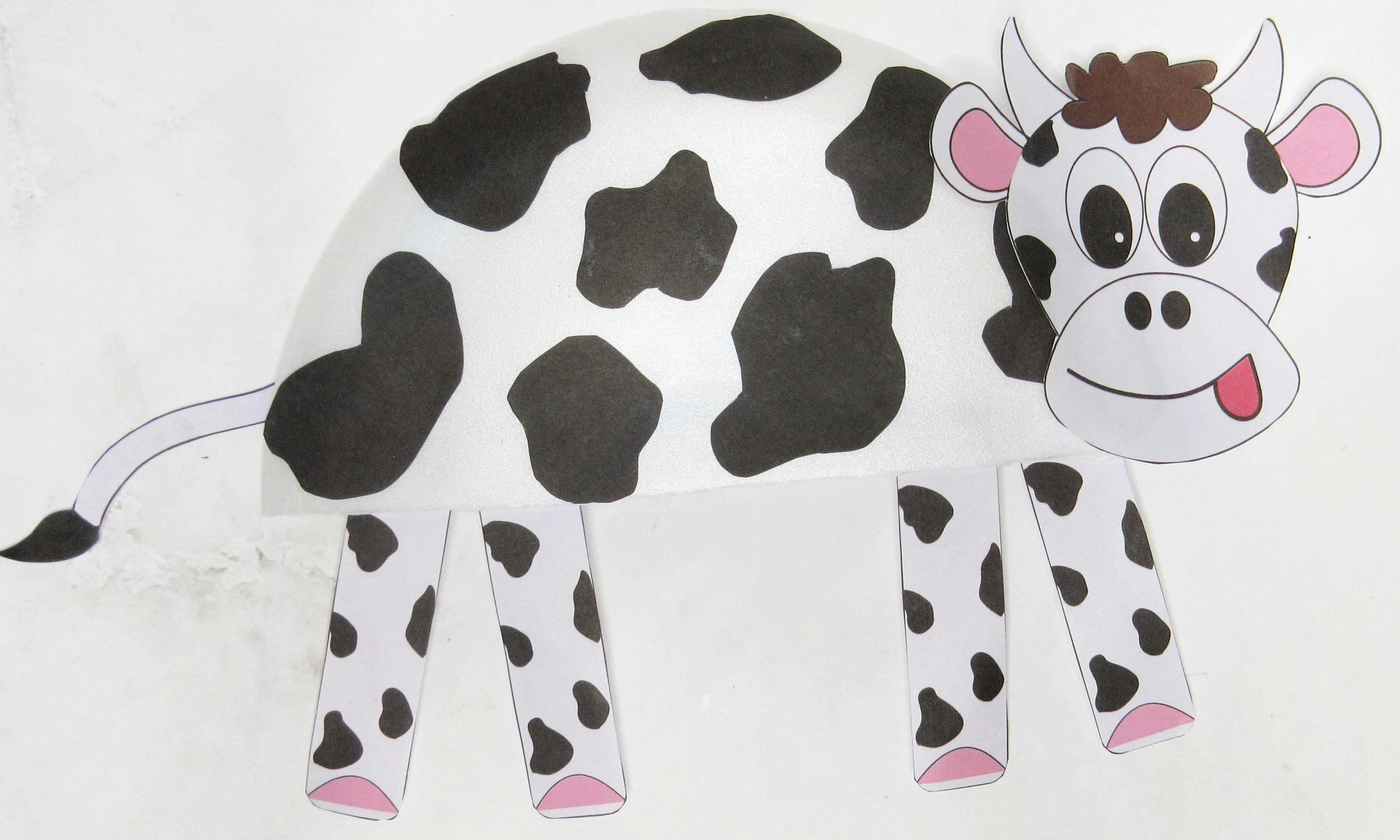 Paper plate cow craft for Preschoolers and kindergarteners - The Purple Yarn