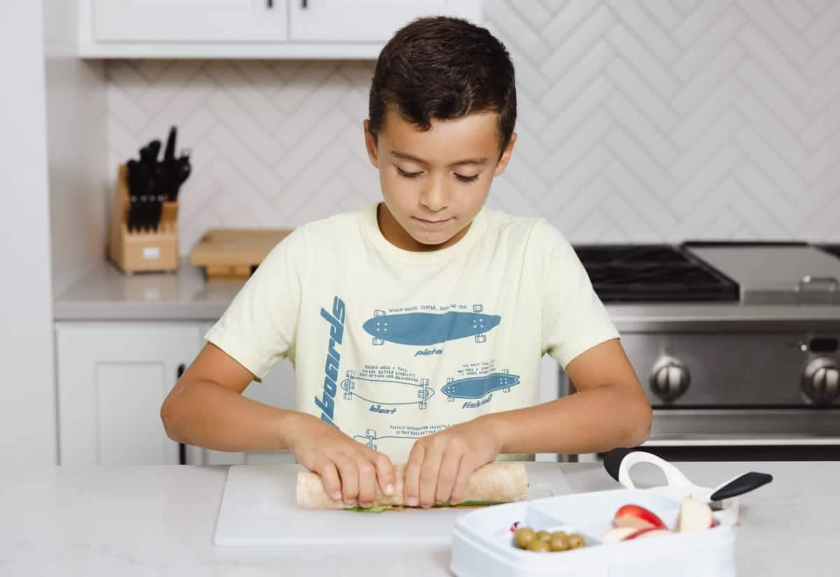 Encourage Kids to Make Lunches