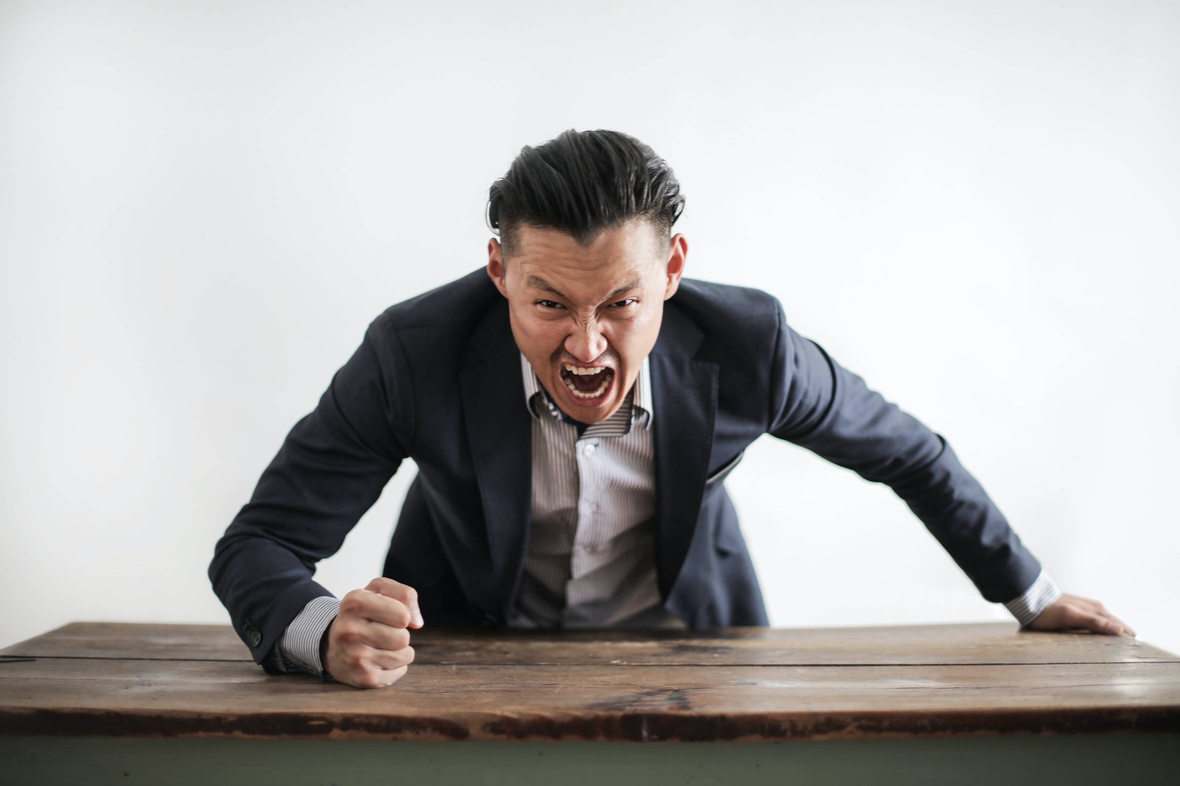 someone being rude? here’s how to respond…