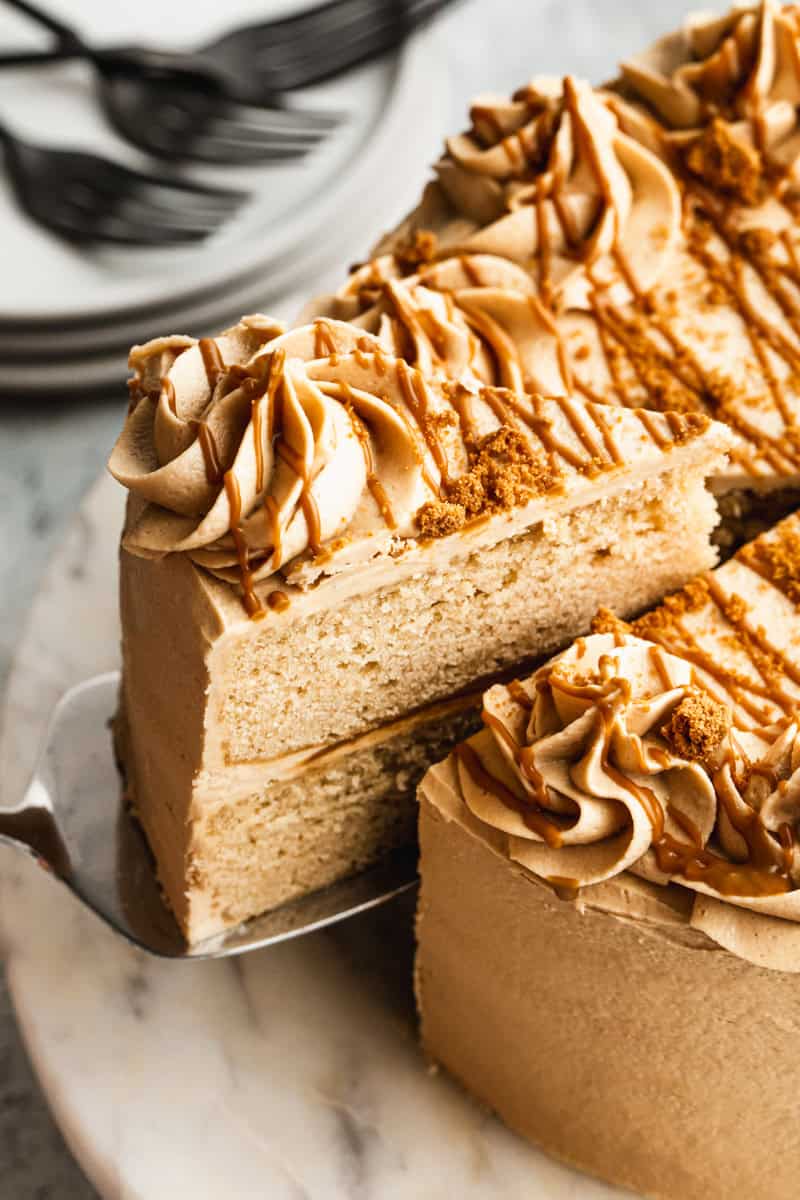 Biscoff Cake.