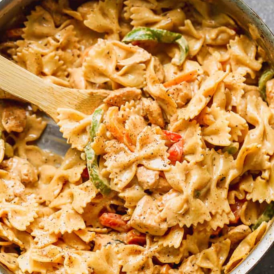 mardi gras recipes. Cajun Chicken Pasta.