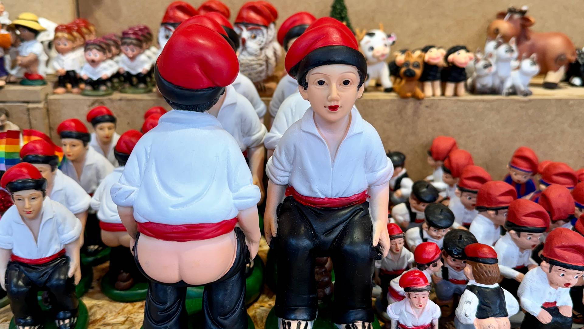 Catalan Caganer figurines.