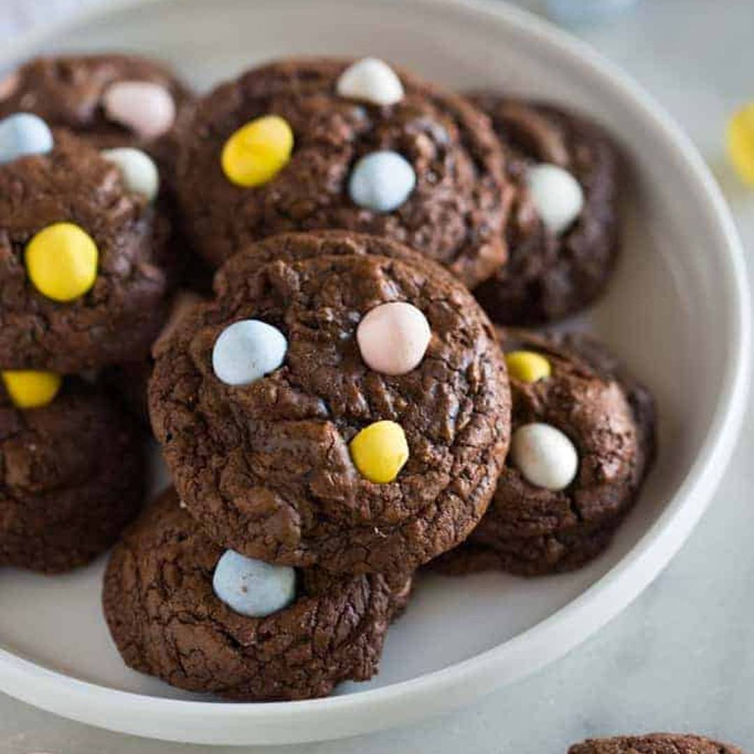 Chocolate Cadbury Egg Cookies 