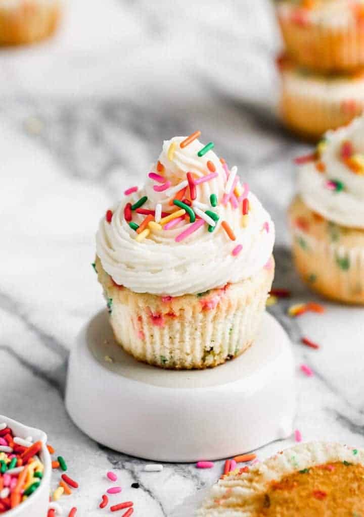 Homemade Funfetti Cupcakes 