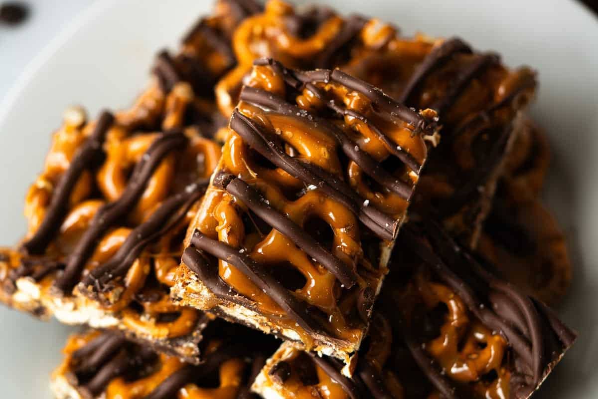 chocolate caramel pretzel bars.