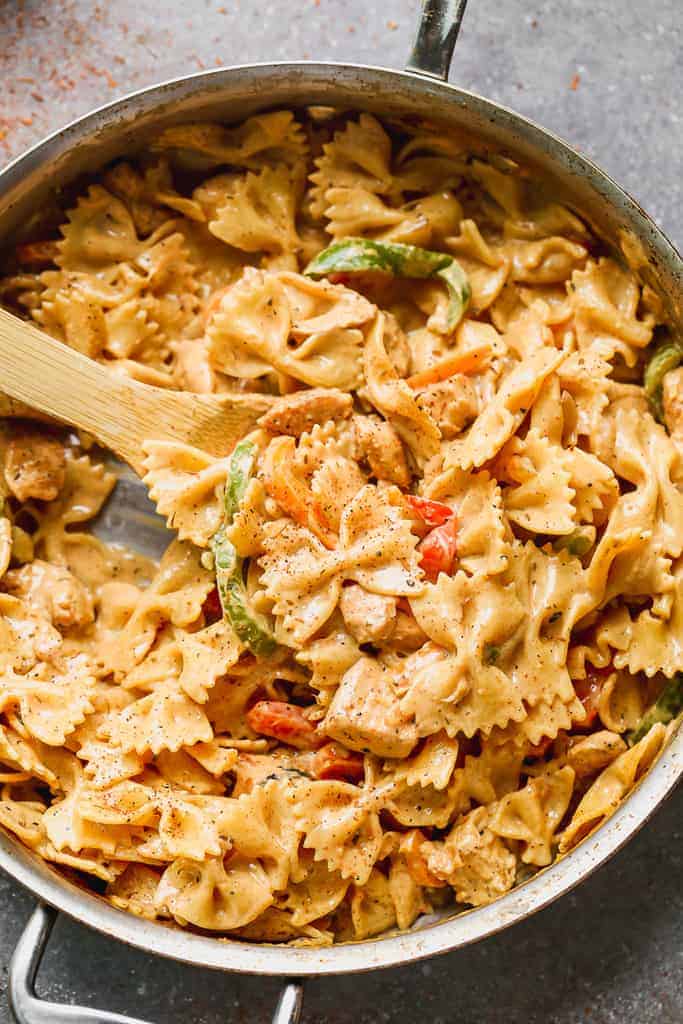 Easy Cajun Chicken Pasta