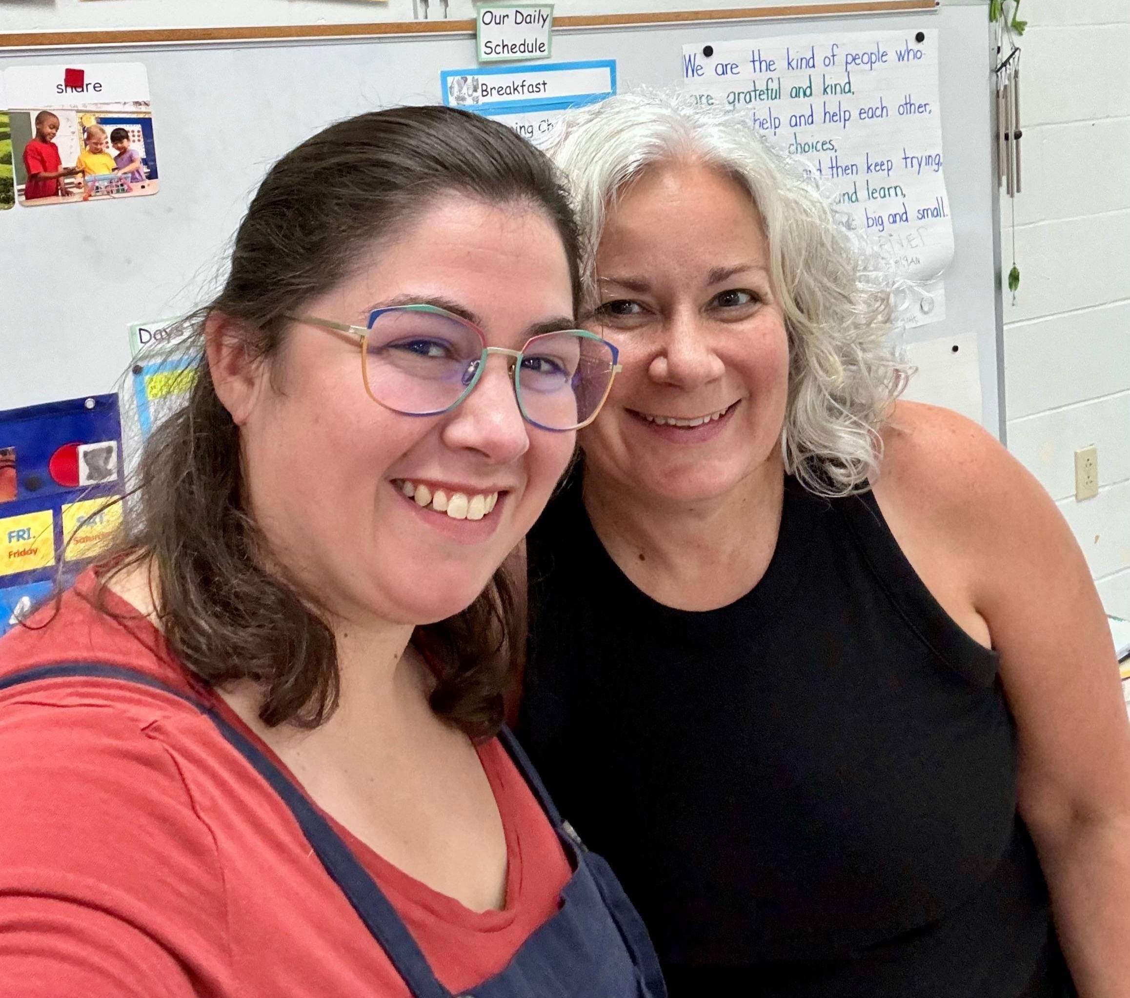 bRgX7UfFNcgMc5MNhZYgYw Tea Circle