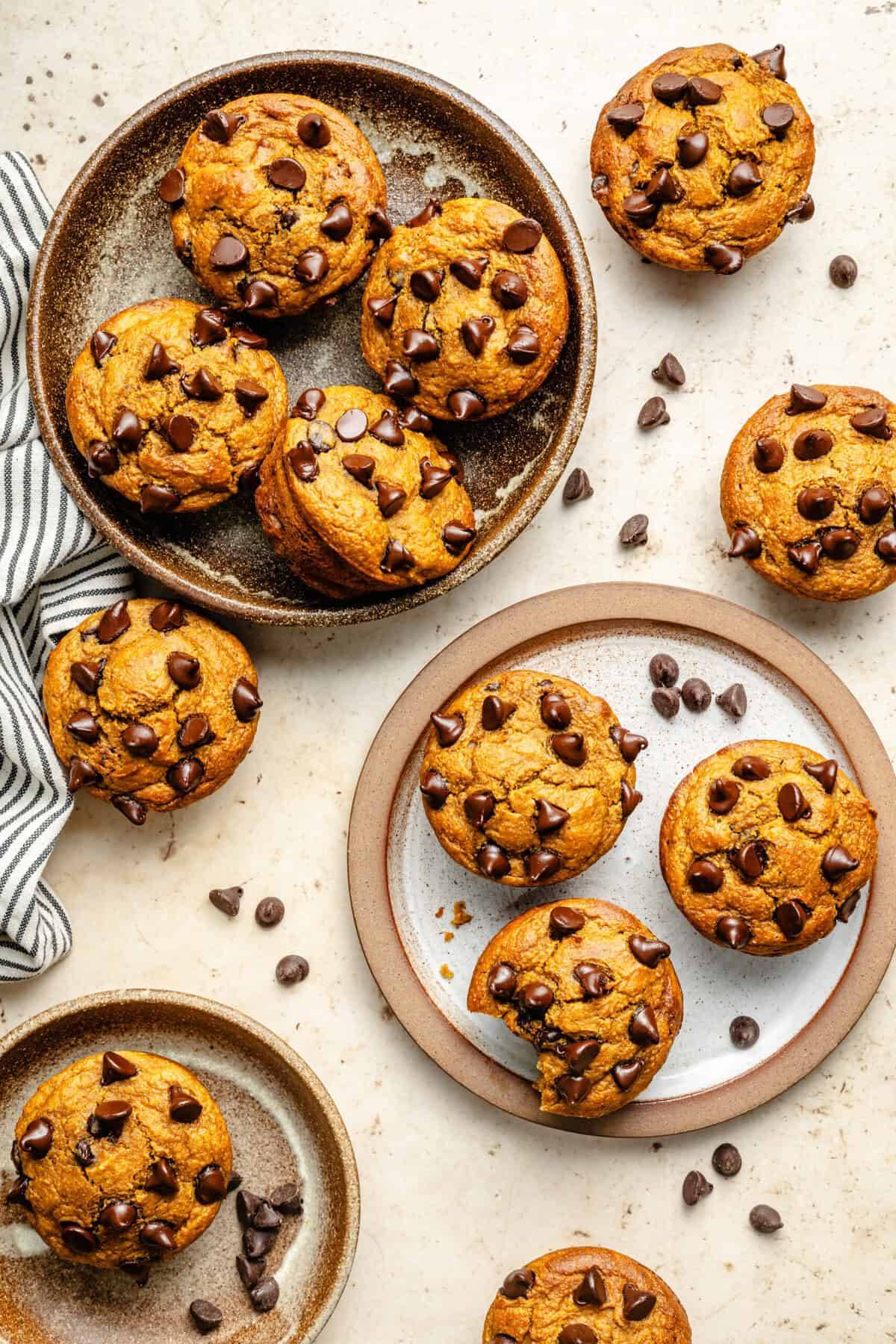 pumpkin chocolate chip muffins