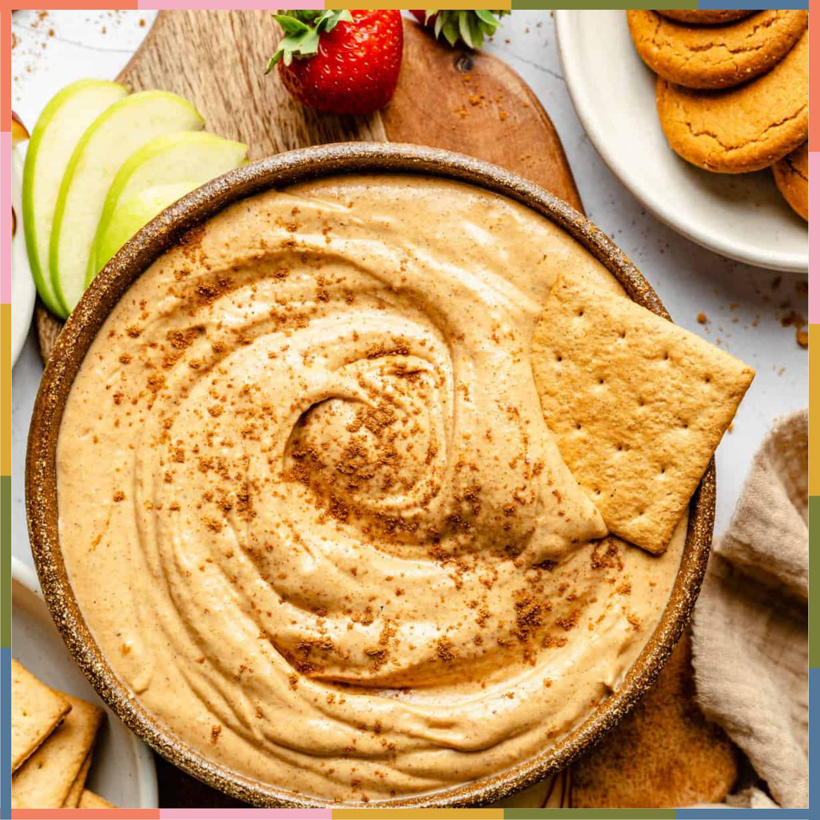 pumpkin pie dip with graham cracker