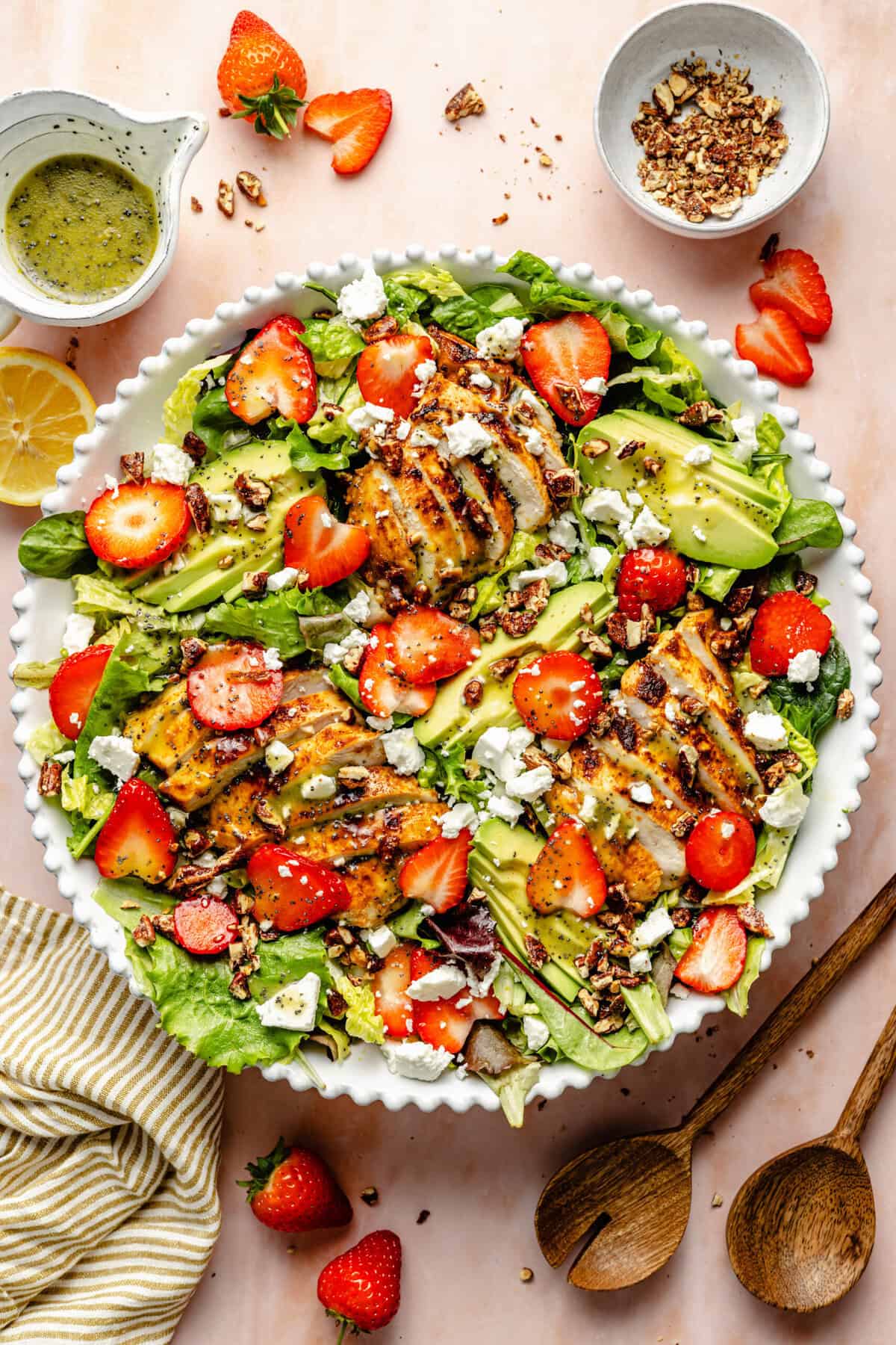strawberry avocado salad