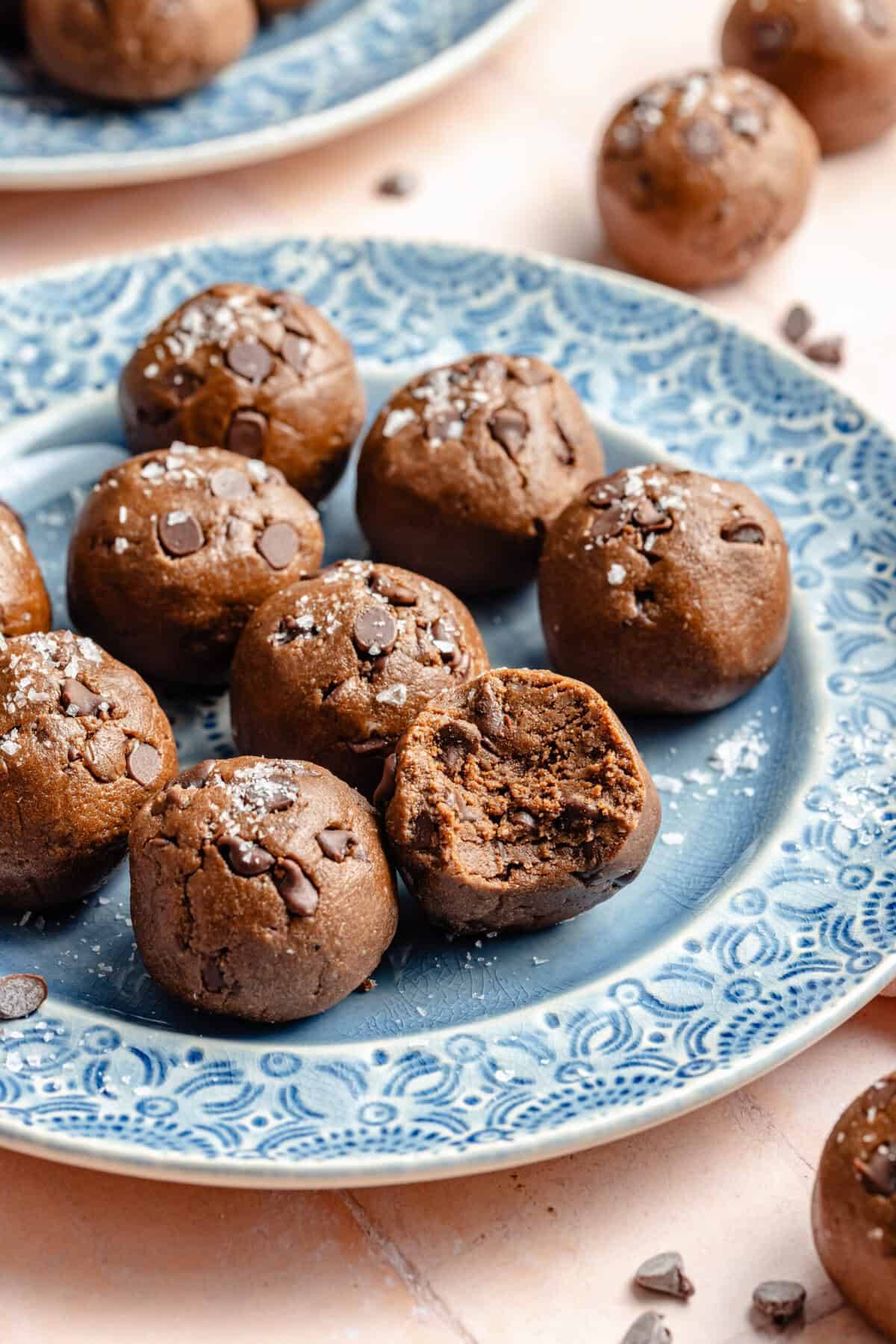 protein brownie bites