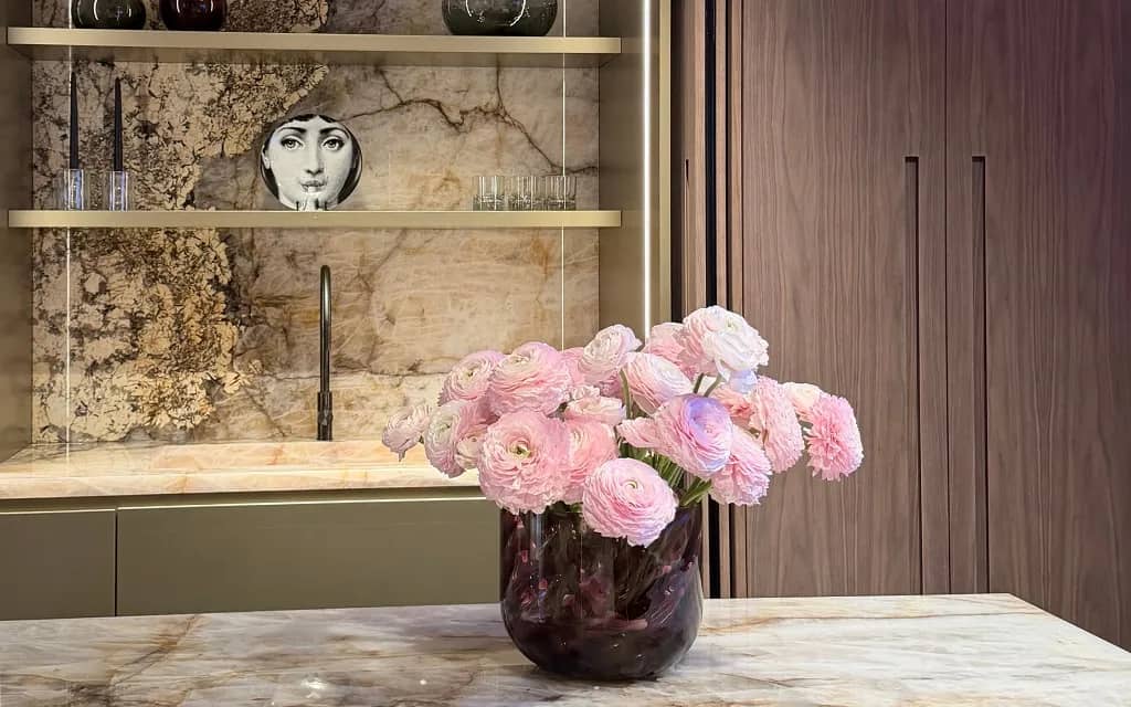 Modern Italian integrated kitchen in the Ricca Design Los Angeles showroom created by TM Italia with designer Joanna Parol.