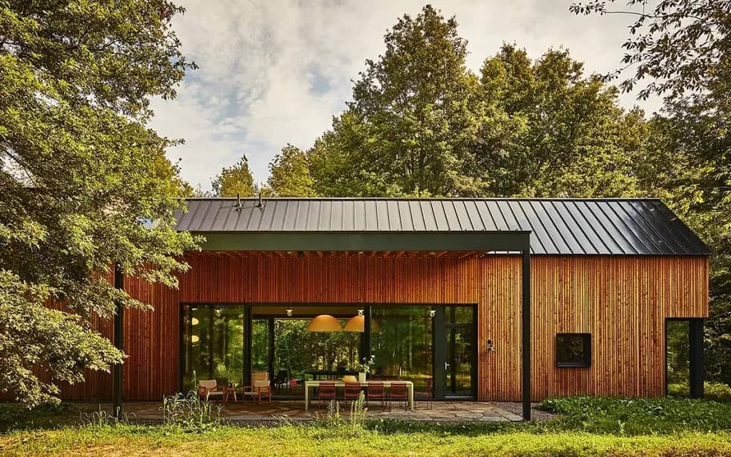 North River Architecture Hudson Valley Writer's Guesthouse Passive House in Tivoli , New York