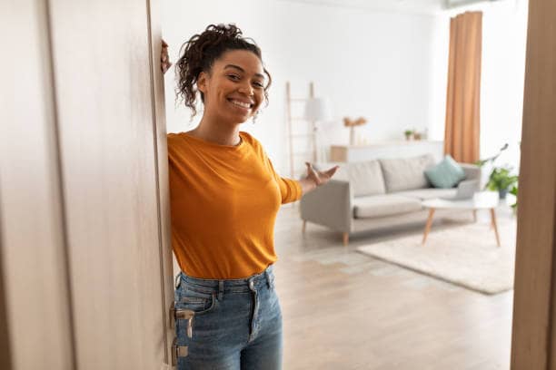 women buying home at a record numbers, new construction