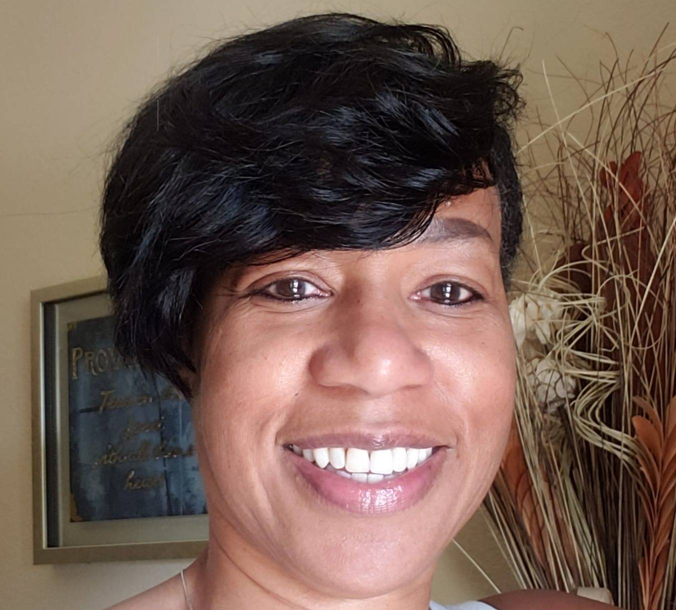 ?Community Member Spotlight: Tanya R. King! ?