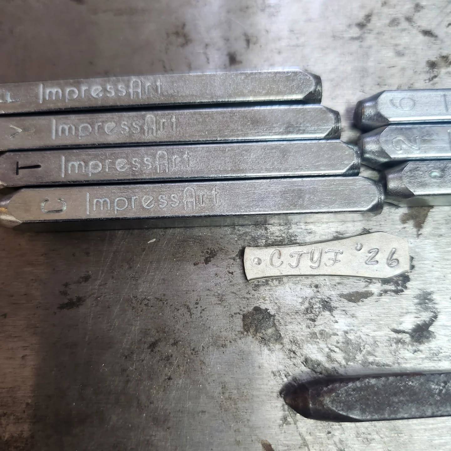 Your handmade memorabilia from Cape Town Yarn Fest 🧶

If you’re one of the lucky ones with a goodie bag, have a look inside for my note and bring it to me. If not and you’d still like one, I’ll have a small batch of CTYF ’26 stitch markers for sale at my table. Hand stamped on offcut antique cutlery, each one unique.

I can’t wait to meet you all ✨
@capetownyarnfest

#CTYF2026