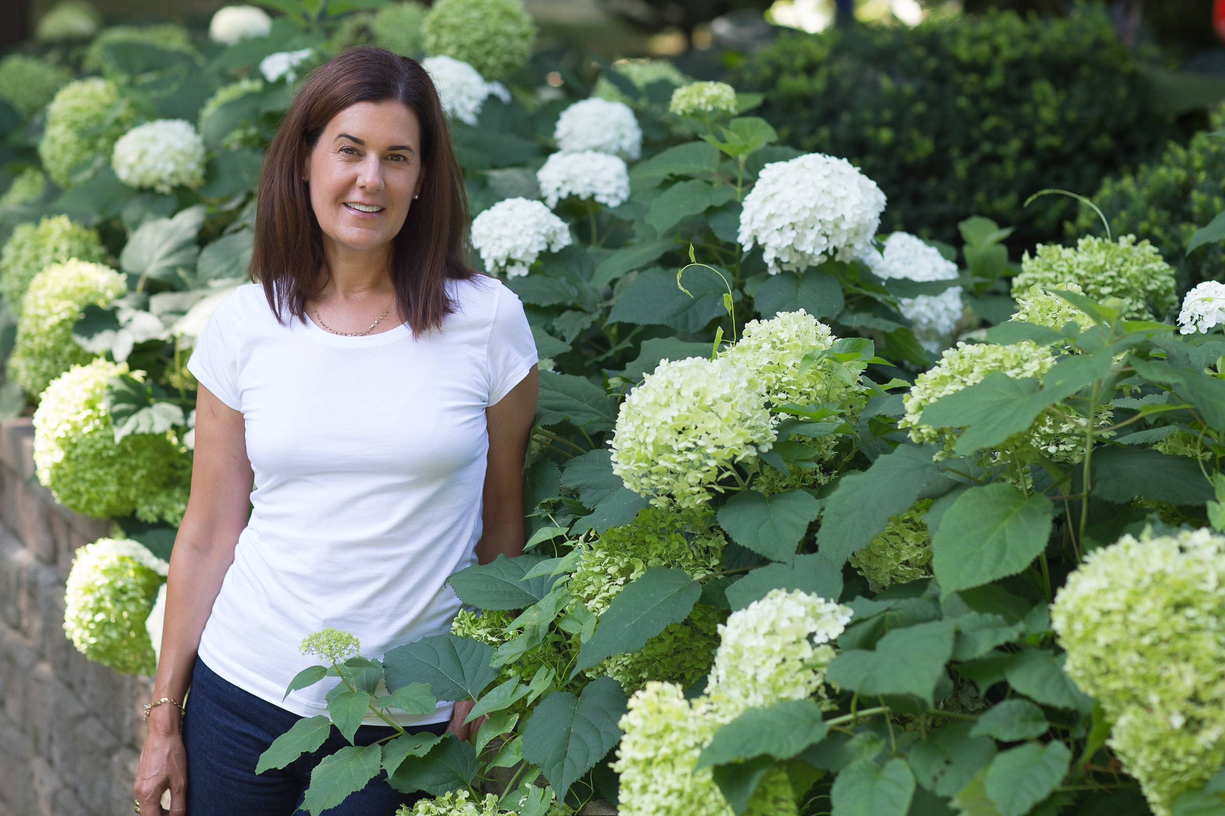 Trista Guertin Coaching with Hydrangea