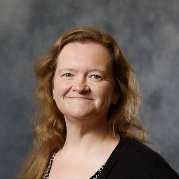 Jane Hammons headshot