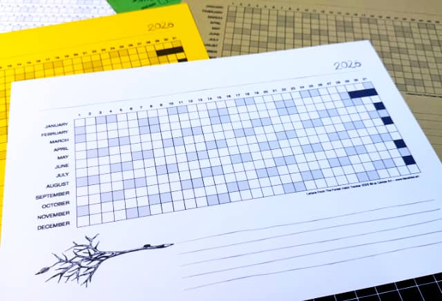 Free Habit Tracker 2026 by Lia Caldas