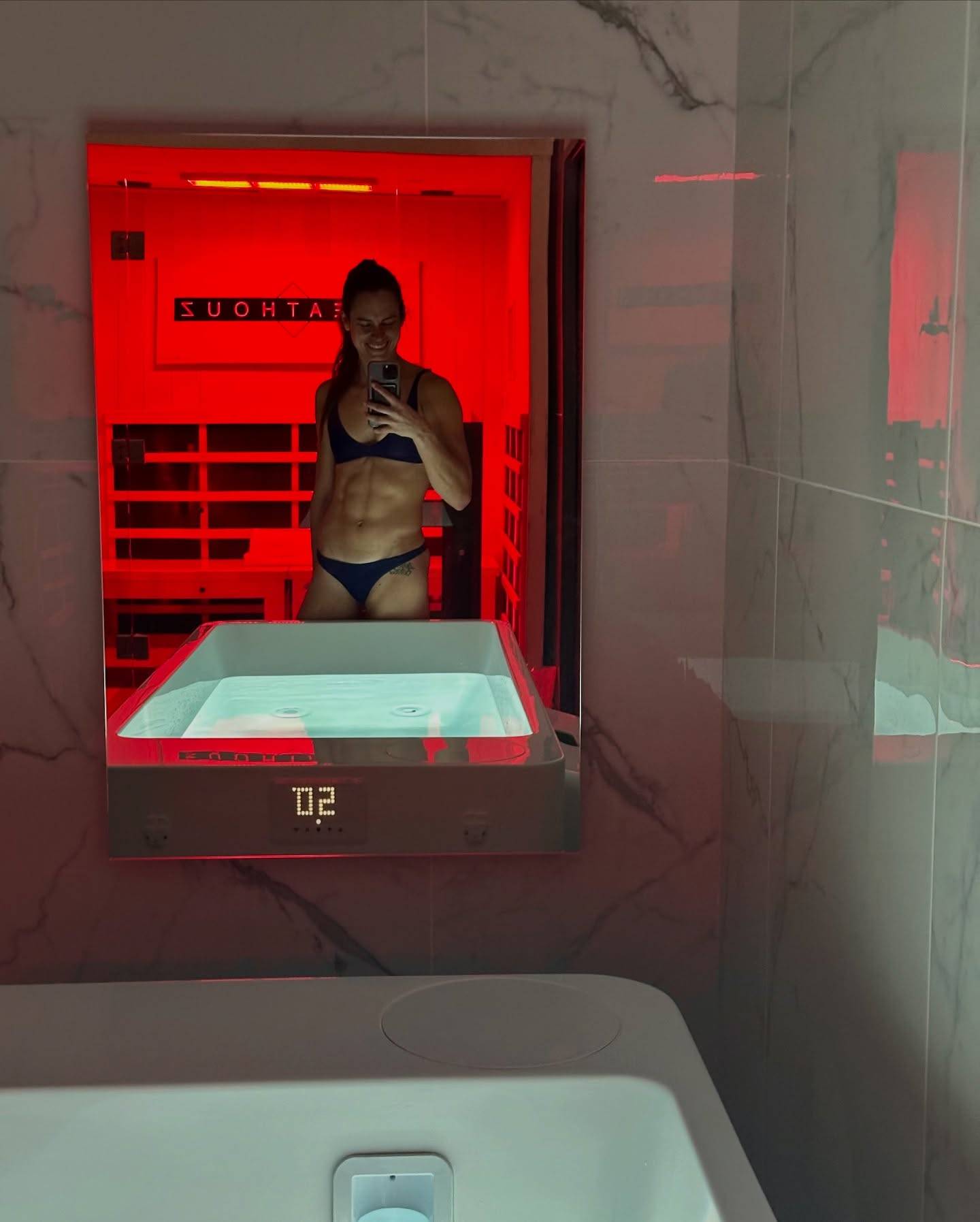 19 Days til the ATL @sweathoux Hyrox Competition! 💪🙌

Grateful as heck to be able to recover as hard as I train with contrast therapy! 

Getting so stinking excited to compete in something new with the best training patnter in the game @burtongoose 👯‍♀️

Are you competing in an upcoming Hyrox? If so are you doing individual, doubles, or relay?! 

PS did you know Atlanta has such a big interest we have 2 days of competition on April 26th and 27th? 

#hyrox #sauna #coldplunge