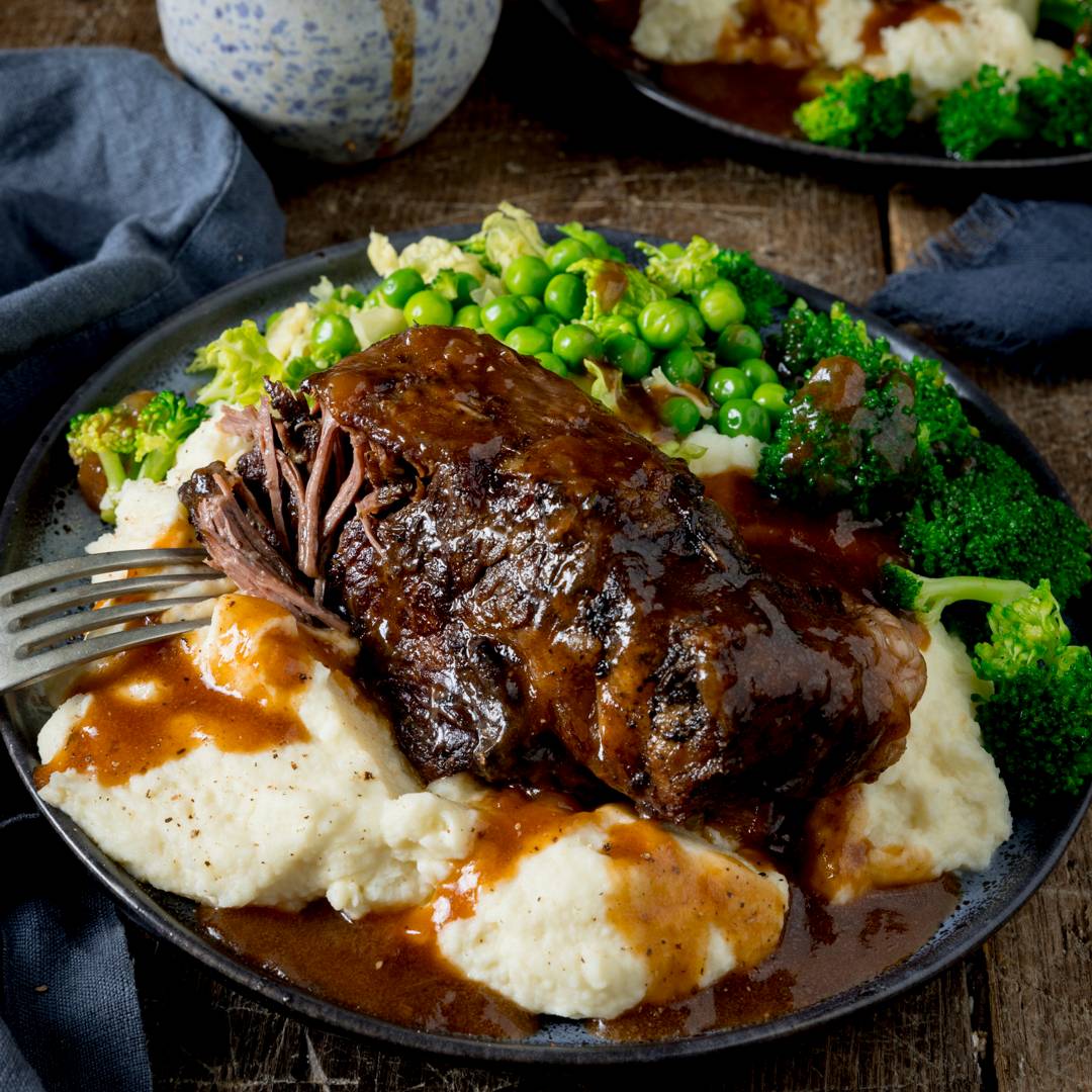 Slow Cooker Beef Short Ribs Recipe
