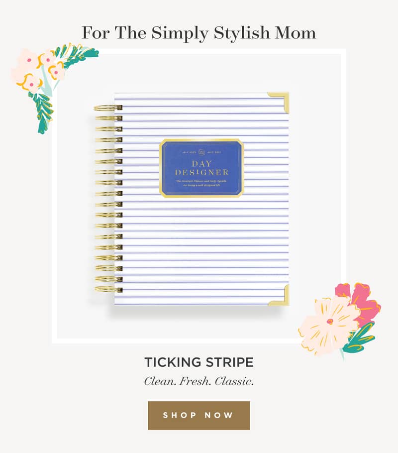 For The Simply Stylish Mom.