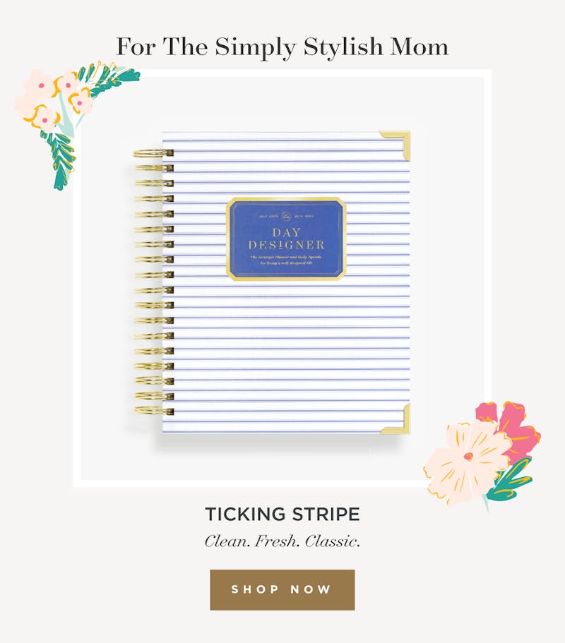 For The Simply Stylish Mom.