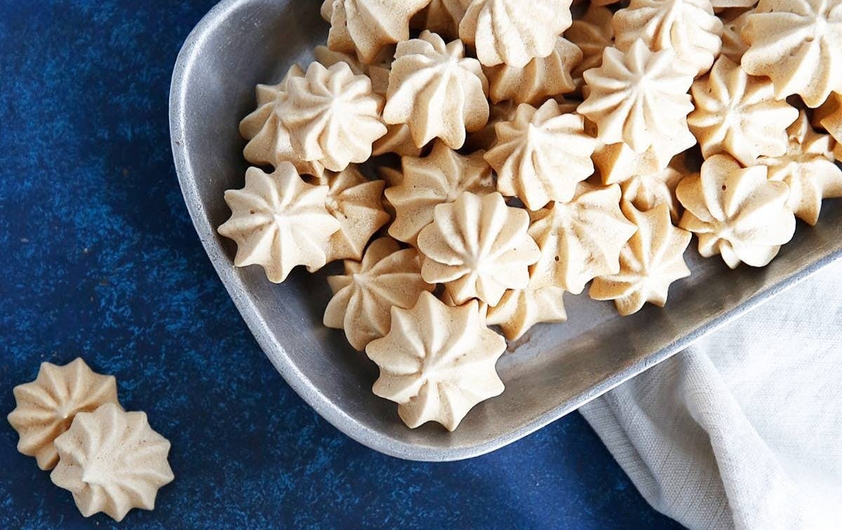 Maple Meringue Cookies