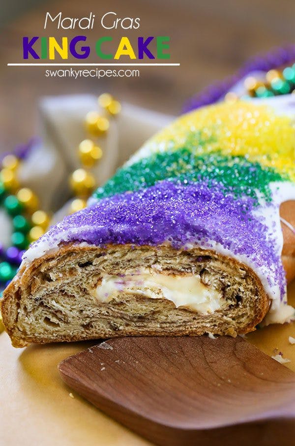 Mardi Gras King Cake - You'll love this homemade New Orleans carnival dessert. Tastes just like a cinnamon roll! 
