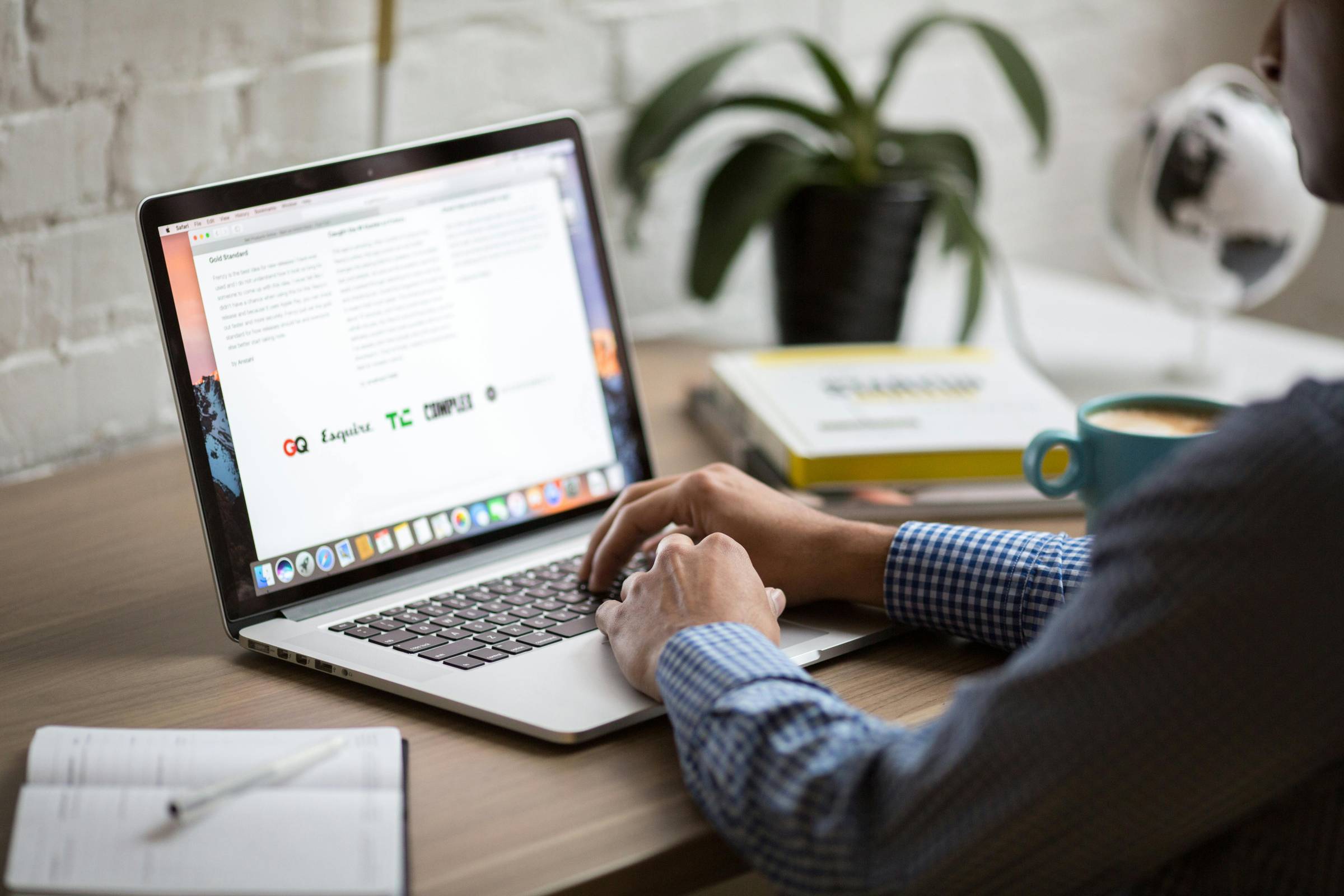 Photo by Burst: https://www.pexels.com/photo/person-using-macbook-pro-374074/