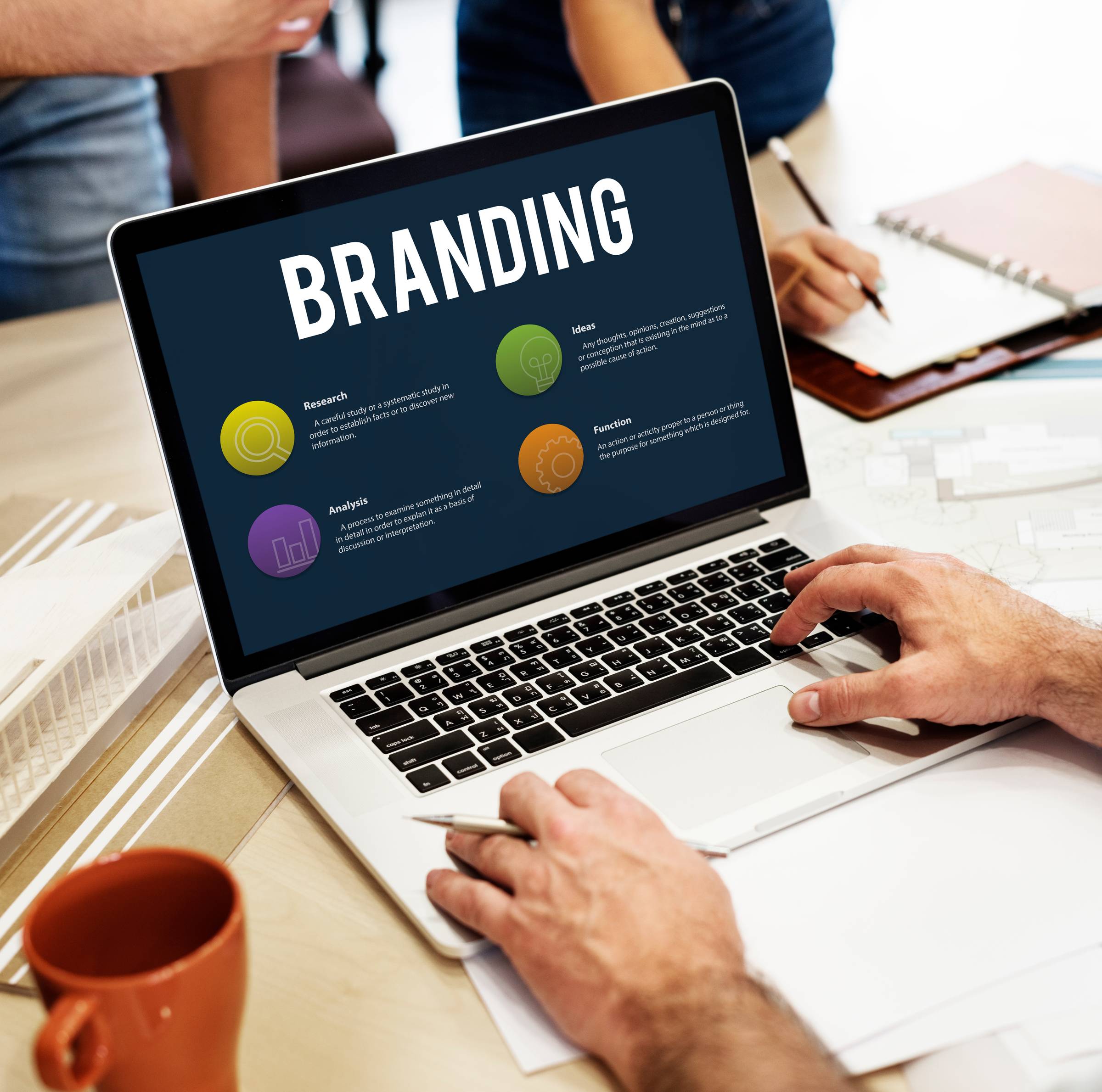<a href="https://www.freepik.com/free-photo/online-marketing-branding-concept-laptop-screen_11306799.htm#fromView=search&page=1&position=7&uuid=4a2f73e3-9228-4d49-8a34-c681f2223ac8&query=personal+branding">Image by rawpixel.com on Freepik</a>