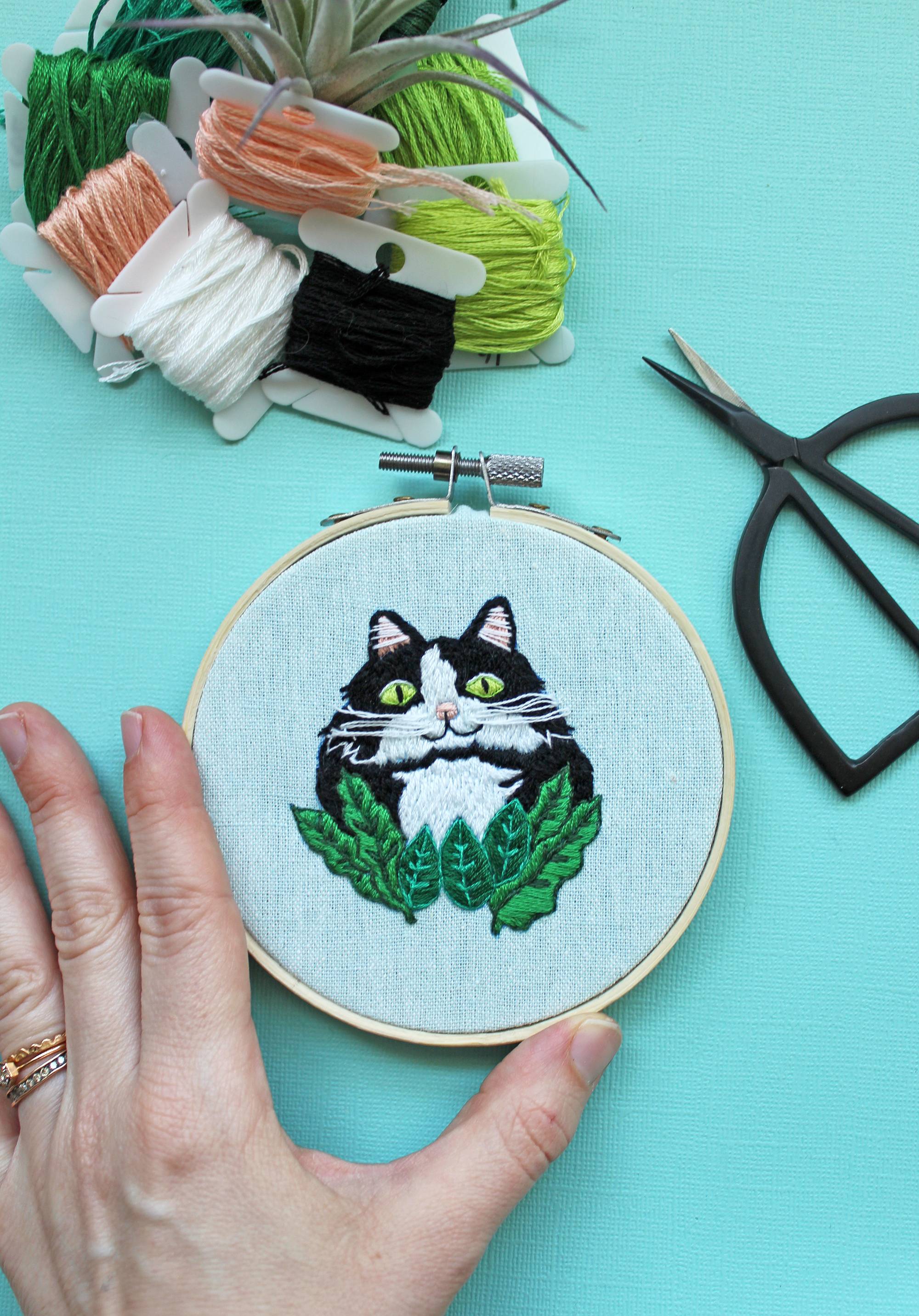 Download a free hand embroidery pattern