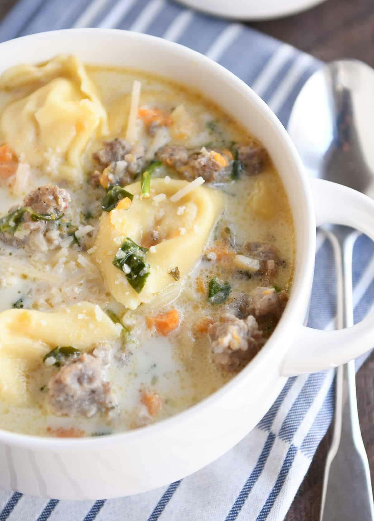 slow cooker tortellini soup