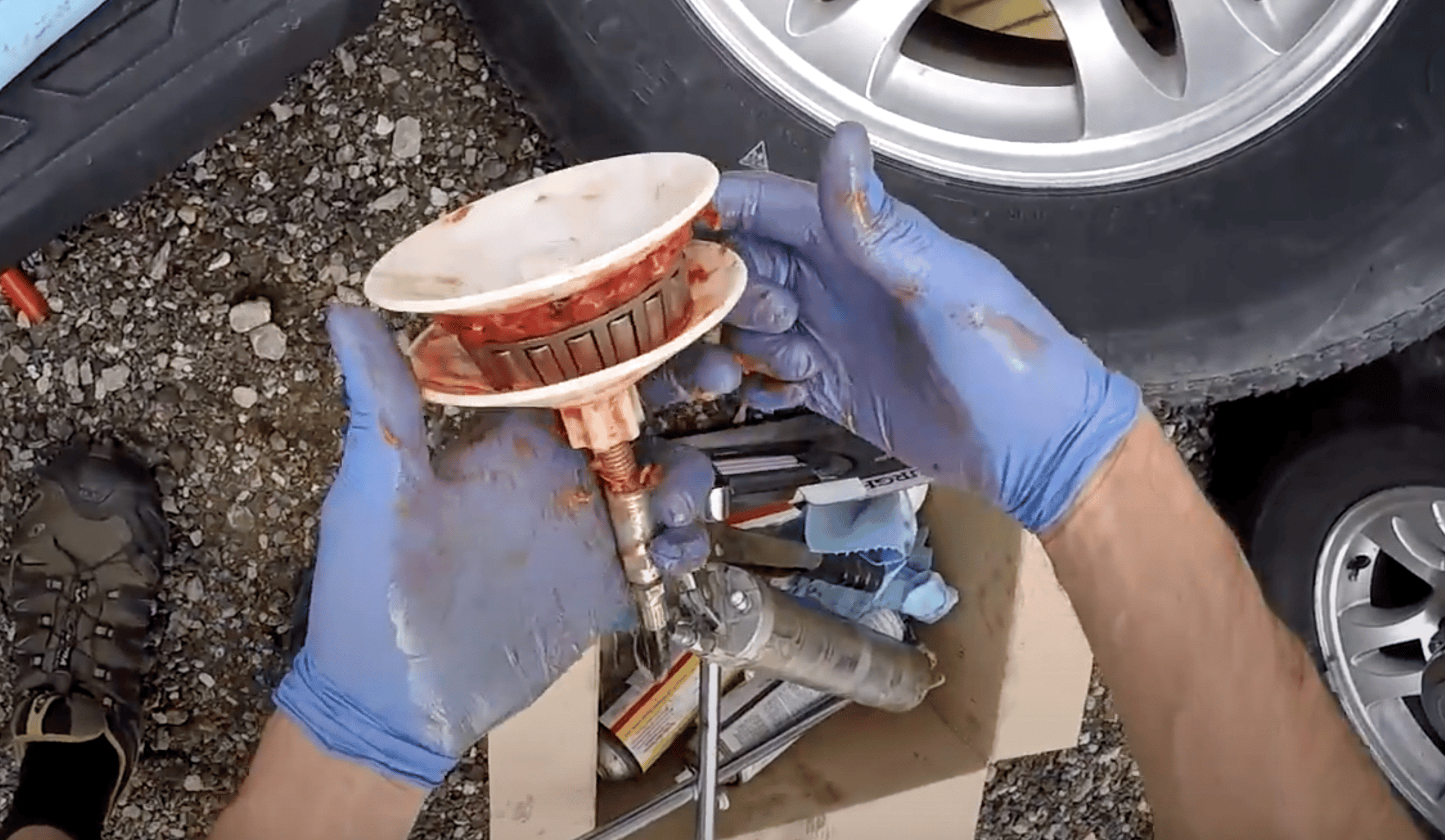 👨‍🔧 Greasing Trailer Bearings How to Repack the Easy Way Mortons on