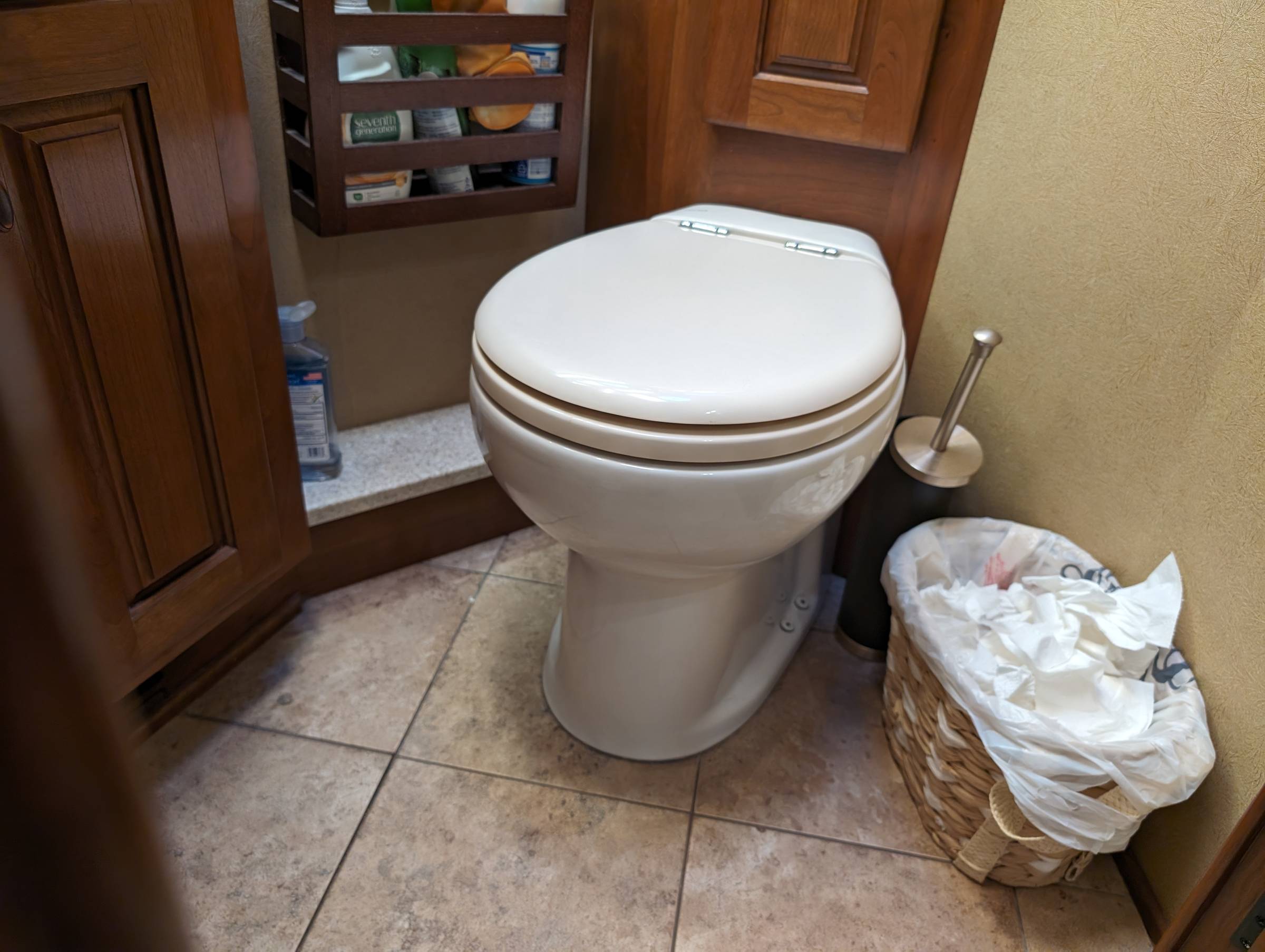 💩 These Are Truly Stink Free RV Toilets, But Complicated Mortons on