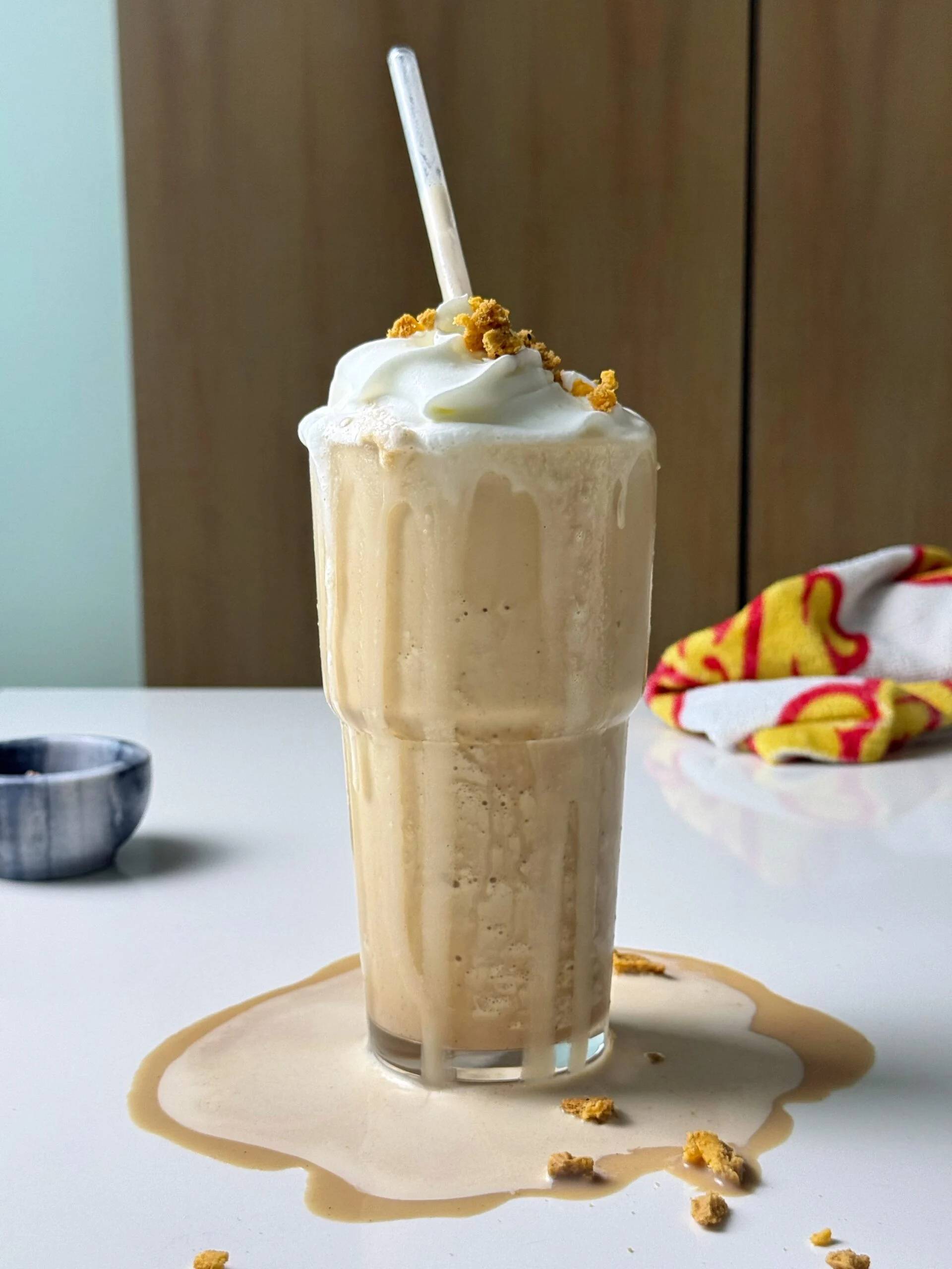 008 frappe 1 — Pumpkin spice protein frappé with whipped cream and cookies