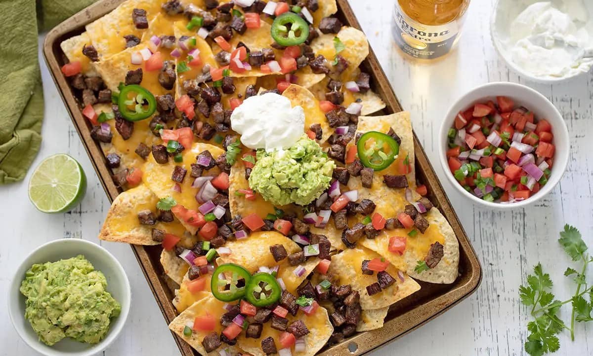 Carne Asada Nachos (San Diego-Style)