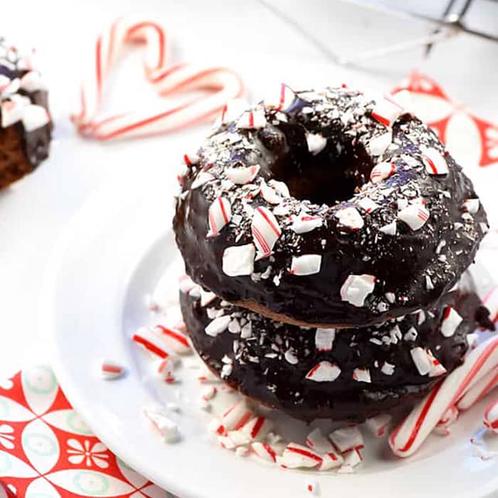 Chocolate Peppermint Baked Donuts