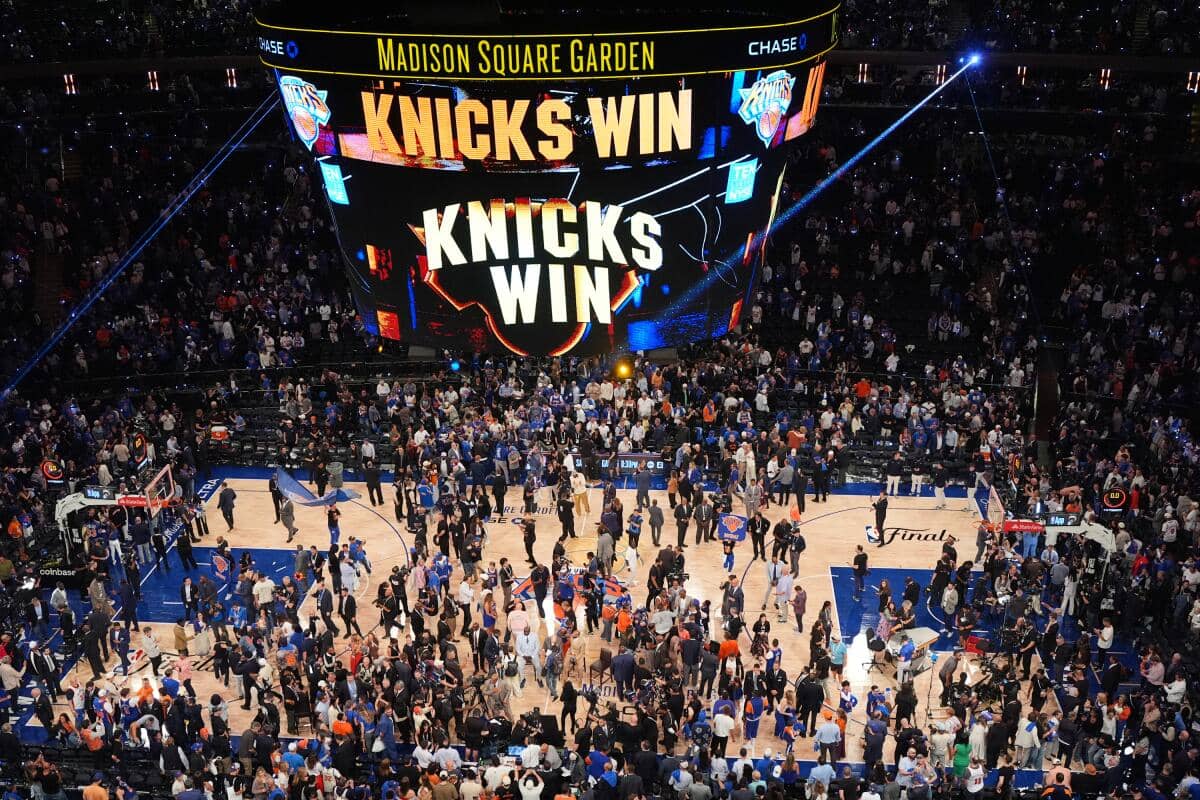 Game 4 celebration in Madison Square Garden