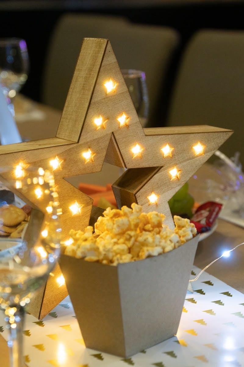 popcorn near lighted star topper