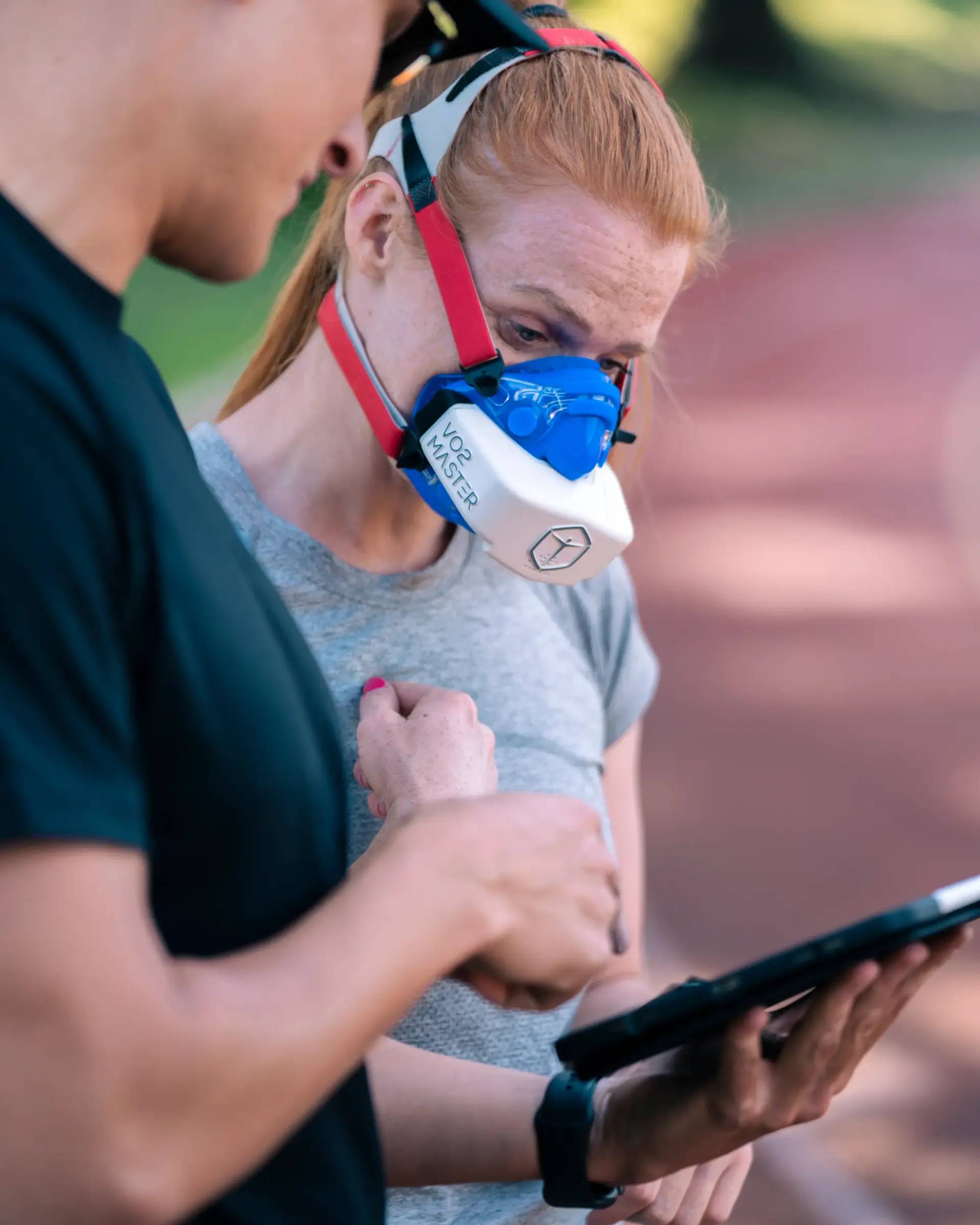 Same VO2max, 3 minutes apart ??