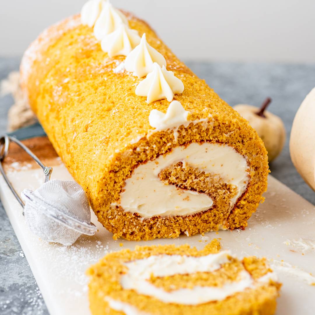 Pumpkin Cake Roll