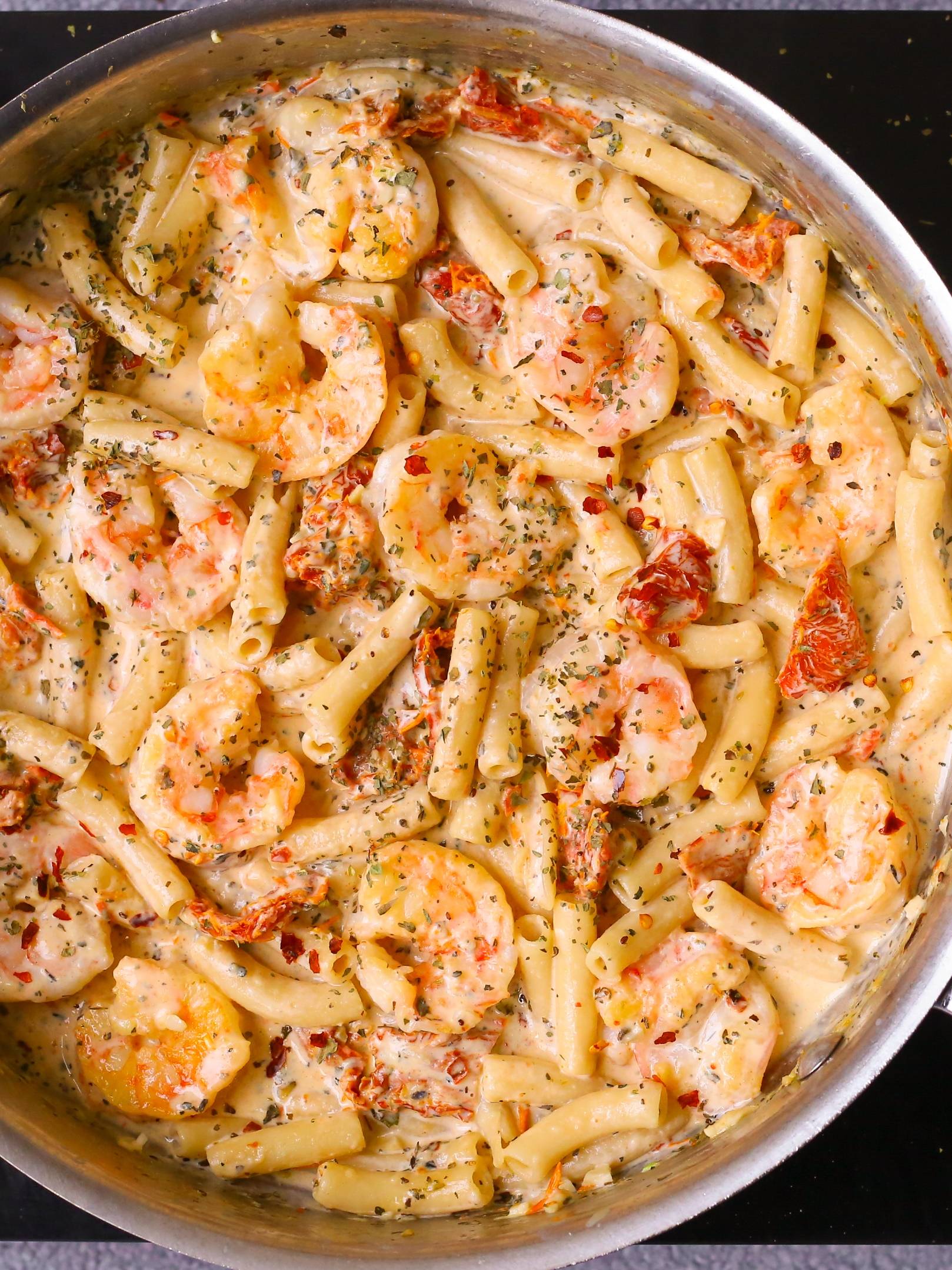 Creamy Mozzarella Shrimp Pasta