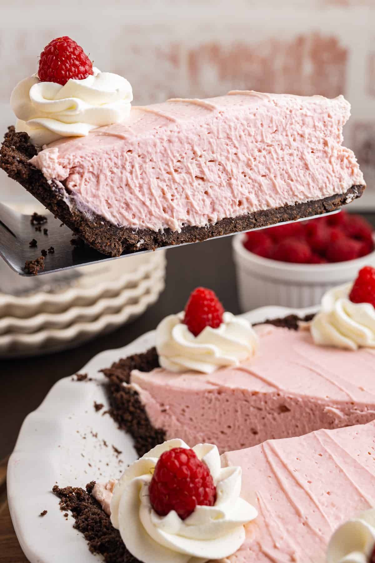 No-Bake Raspberry Cream Pie