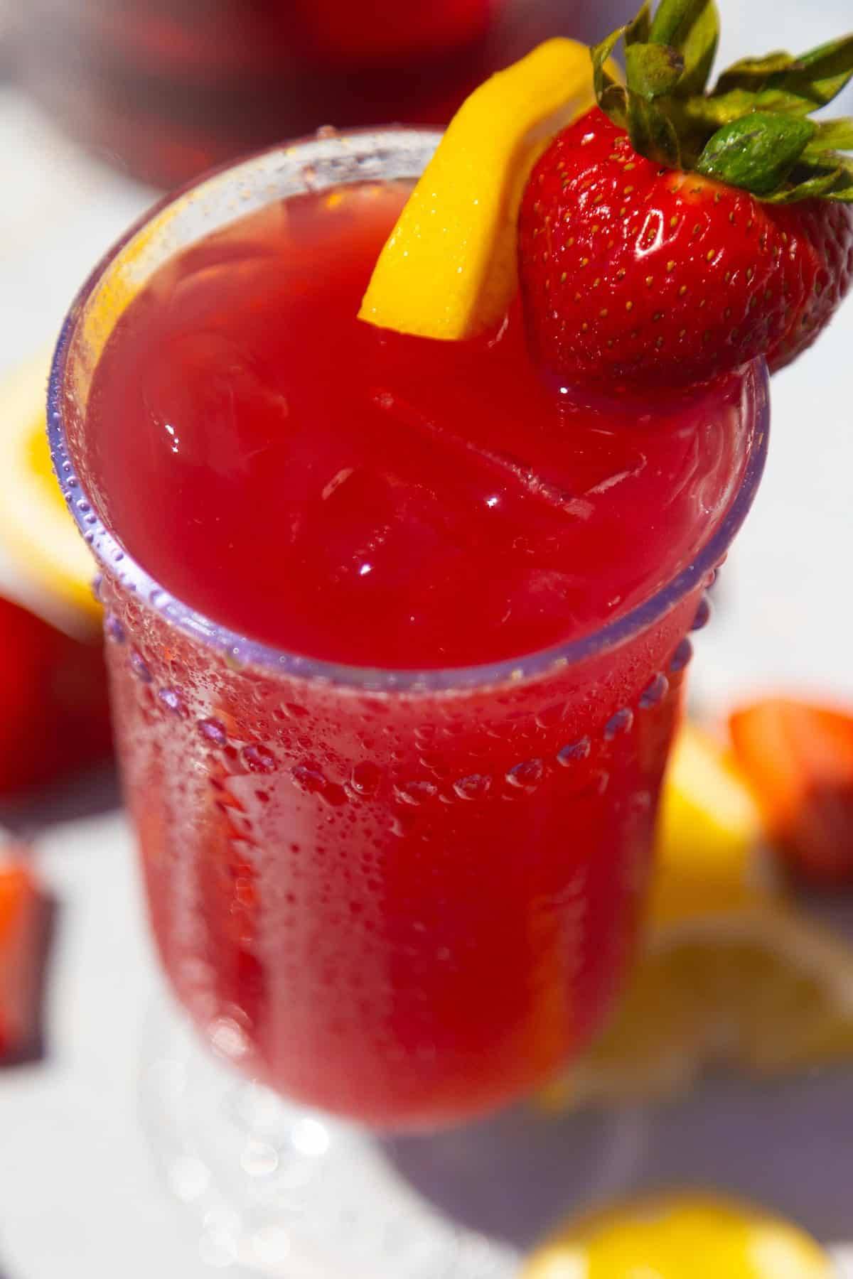 Hibiscus tea strawberry refresher