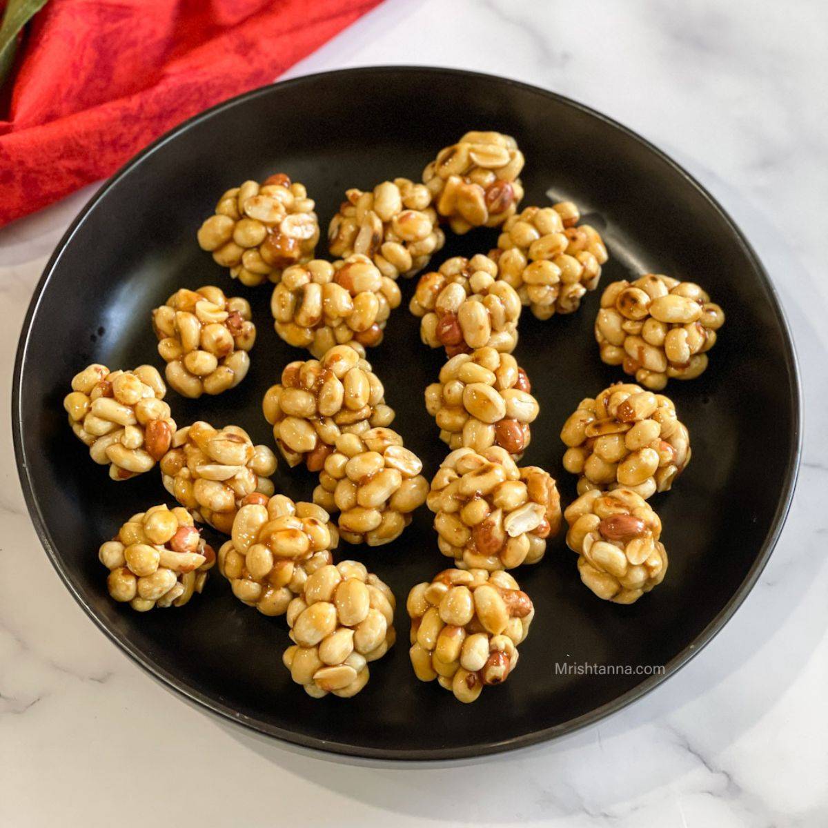 A plate of peanut laddu.